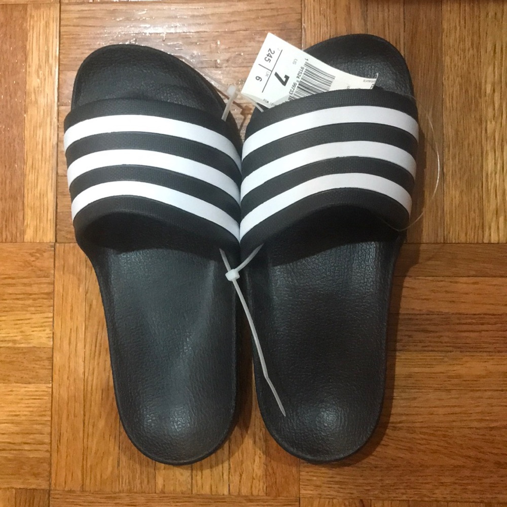 Adidas adilette